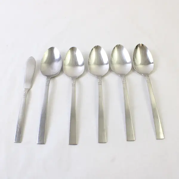 Lot Of 6 Oneida Silver Northland (Stainless) Flatware 5 Soup Spoons 1 Knife
