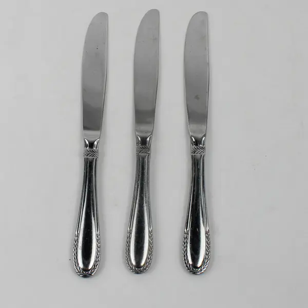 Lot Of 3 Oneida Silver Wheat (Stainless) Flatware Dinner Knives 9.25" Long
