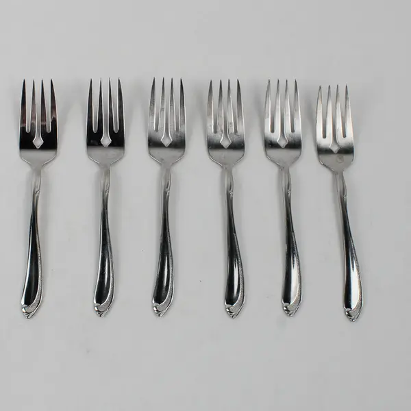 Lot Of 6 Oneida Silver Whispering Sand (Stainless) Flatware Salad Forks 6.25"