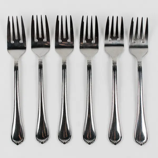 Lot of 6 Wallace Silver Alton Pattern 18/10 Stainless Salad Forks 7" Good