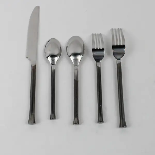 Lot Of 5 Oneida Silver Wyatt (Stainless) Flatware  2 Forks 2 Spoons & 1 Knife