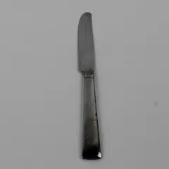 Wallace Silver Julienne Pattern Stainless Dinner Knife 8.75" Long Rare Find
