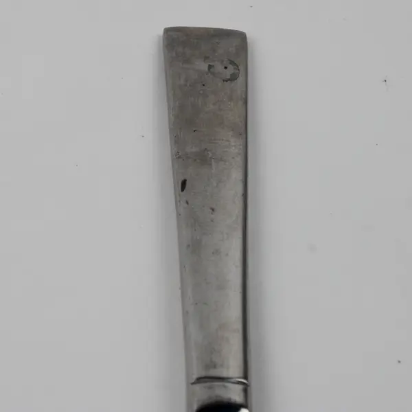 Wallace Silver Julienne Pattern Stainless Dinner Knife 8.75" Long Rare Find