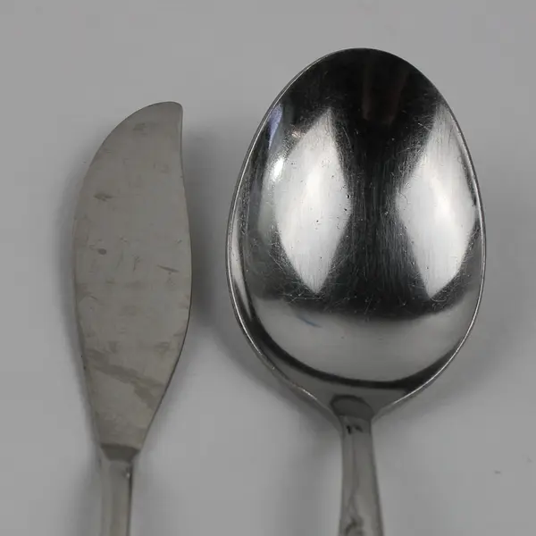 Lot Of 7 Oneida Silver Inspire (Stainless) Flatware 5 Soup Spoons & 2 Knives