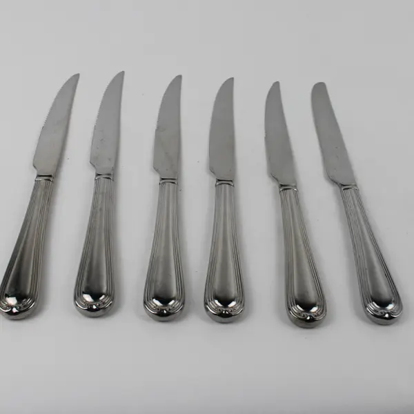 Lot of 6 Reed & Barton Woodbury Pattern 5 Steak Knives 1 Dinner Knife Stainless