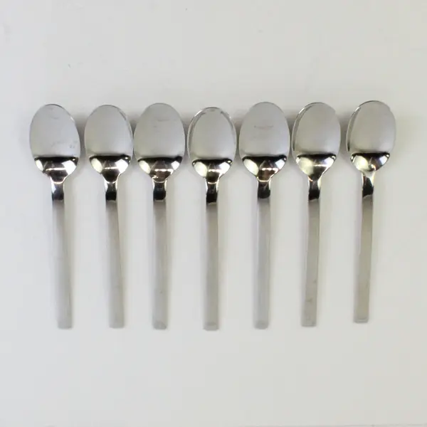 Lot of 7 Hampton Silversmiths HSV7 Pattern 18/10 SS Oval-Shaped Soup Spoons 7.5"