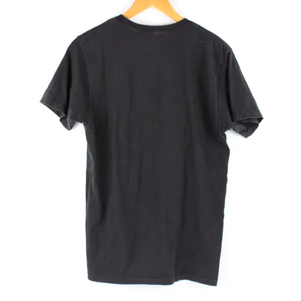 ThinkGeek Alien vs Predator Black Cotton Graphic T-Shirt Men's Size Medium