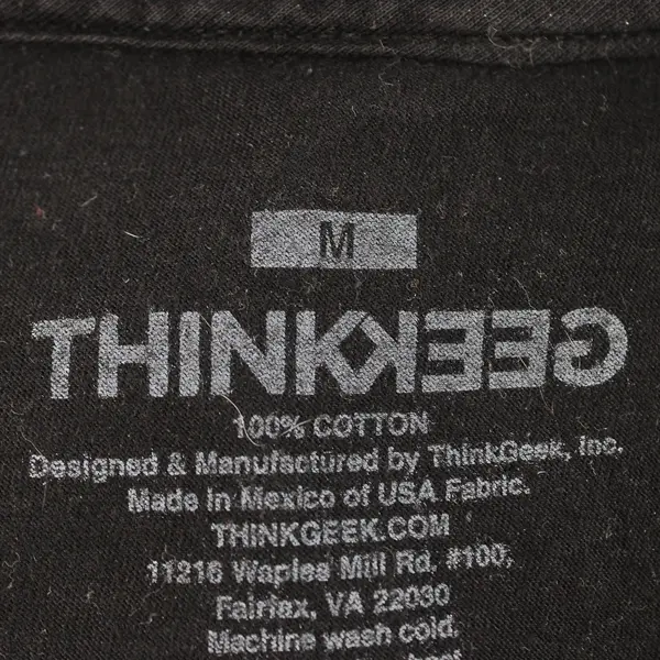 ThinkGeek Alien vs Predator Black Cotton Graphic T-Shirt Men's Size Medium