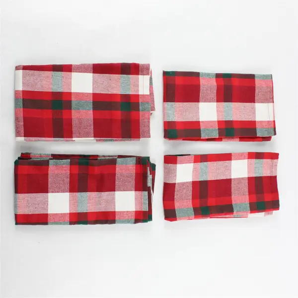 Set of 4 Now Designs Red Green White Plaid Cotton Blend Cloth Napkins Christmas
