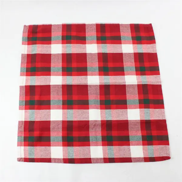 Set of 4 Now Designs Red Green White Plaid Cotton Blend Cloth Napkins Christmas