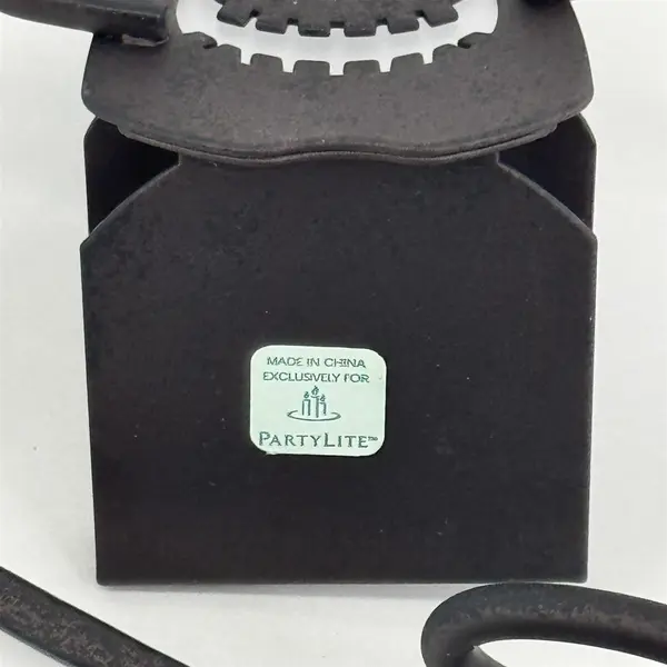 PartyLite Bones Halloween Fall Skeleton Candle Holder P7864 With Original Box