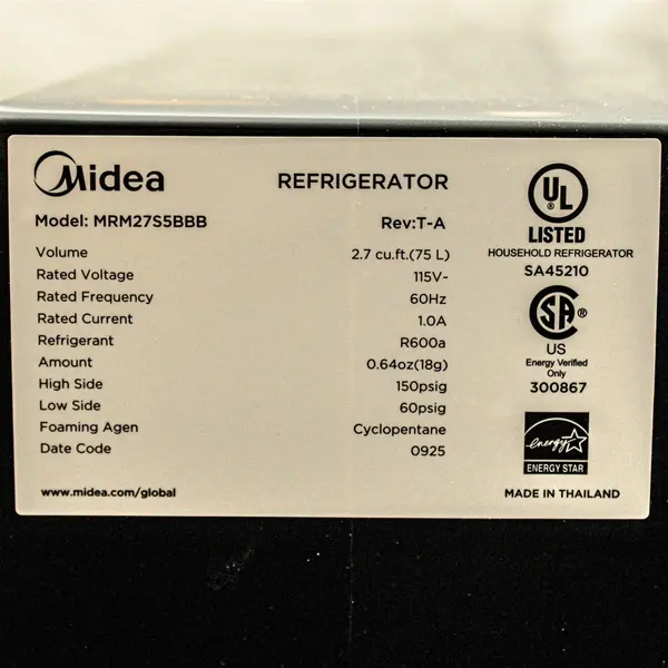 Midea 2.7 CU FT Compact Refrigerator Model MRM27S5BBB  Black