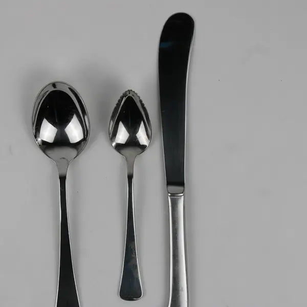 Lot Of 8 Oneida Silver Wyndham (Stainless) Flatware 3 Knives & 5 Spoons