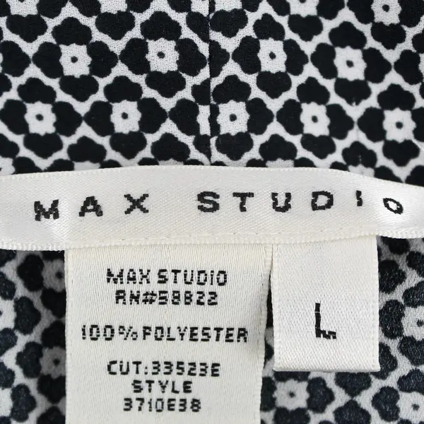 Max Studio Navy Blue and White Long-Sleeved V-Neck Blouse Women's Size Large