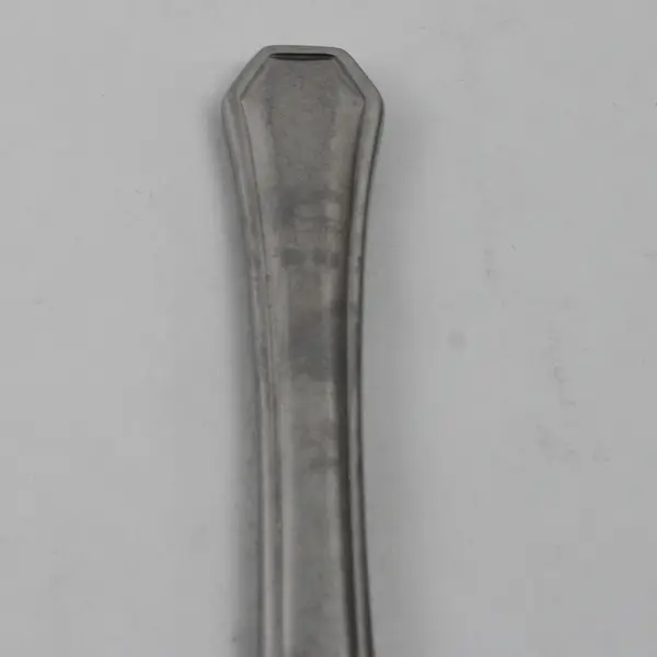 Lot of 4 RSVP  Dinner Knives Glossy  Flatware 9.5"