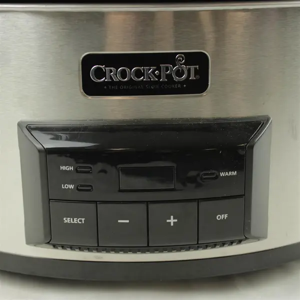 Crock-Pot 7Quart Programmable Cook & Carry Extra Large Slow Cooker Digital Timer