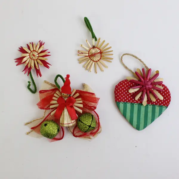 Lot of 4 Small Handmade Scandinavian-Style Straw Christmas Ornaments