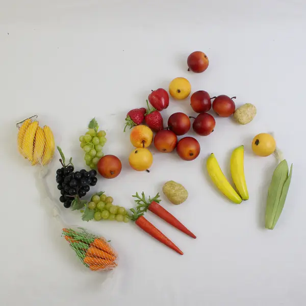 28 Piece Lot Small Doll Play Food Fruits and Veggies