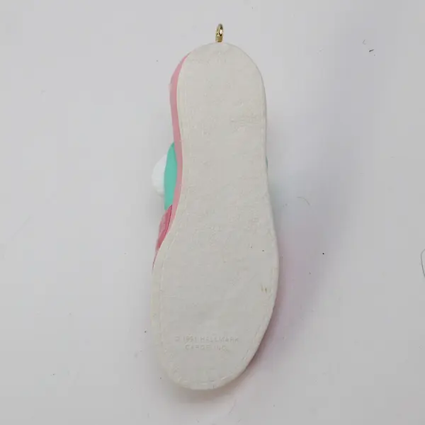 1991 Hallmark Daughter Mouse in Slipper Keepsake Ornament