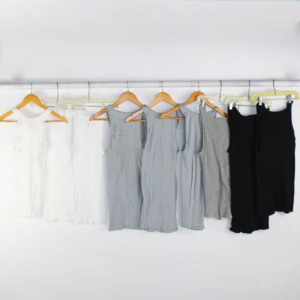 Lot of 9 Hanes Comfort Men's M Wht/Gray/Blk 100% Cotton Tank Undershirts