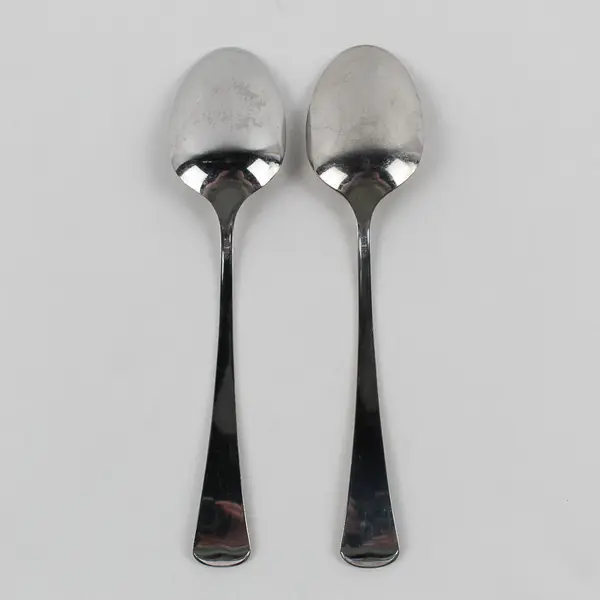 Lot Of 2 Oneida Canada/Distinction (Stainless) Flatware Serving Spoons 8.5" Long
