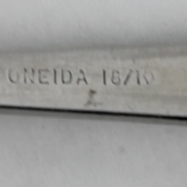 Lot of 2 Oneida OHS337 18/0 Stainless Tablespoons Flatware 7" Long