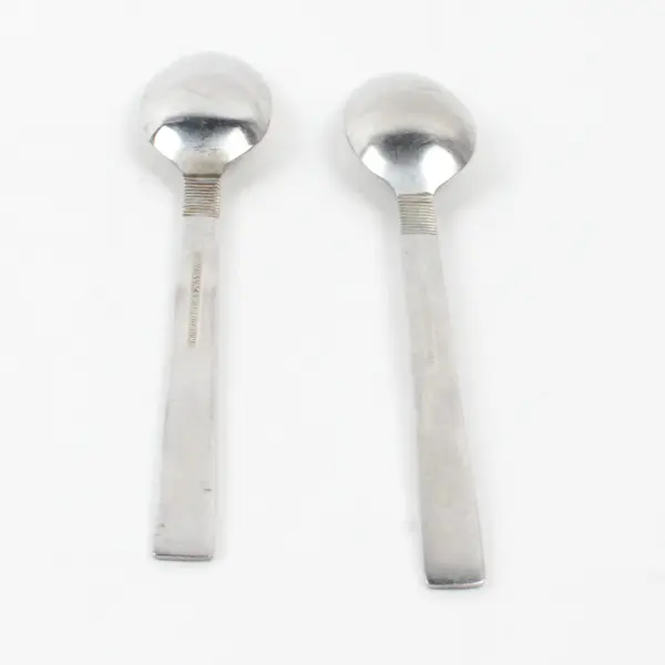 Lot of 2 Wallace WAS223 Teaspoons Stainless Bands Glossy Silverware