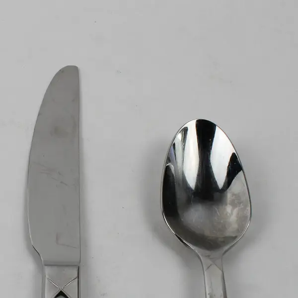 Lot Of 4 Oneida Silver Chroma (Stainless) Flatware 2 Knives 2 Soup Spoons