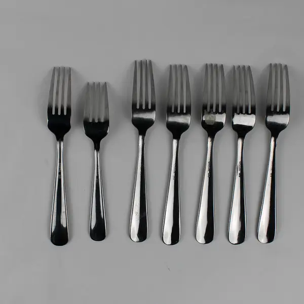 Lot Of 7 Oneida Silver Carranza (Stainless) Flatware 6 Dinner Forks & 1 Salad