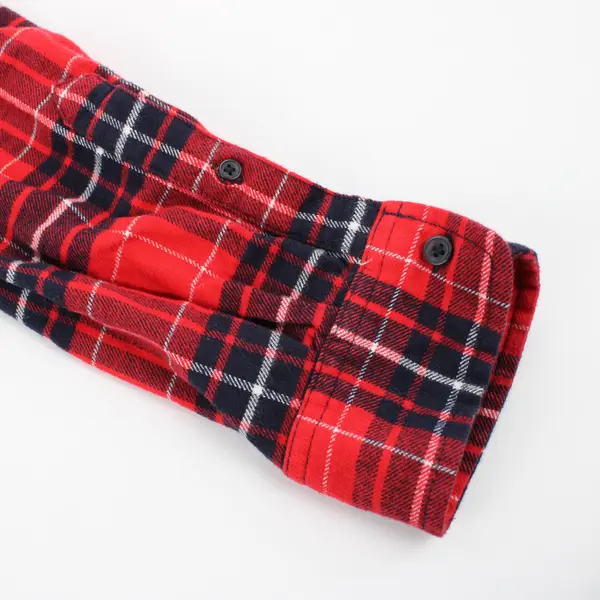 Merona Men's M Red and Blue Plaid Long Sleeve Button Up Shirt