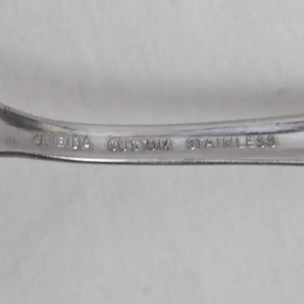 Lot Of 8 Oneida Silver Plantation (Stainless) Flatware Teaspoons 6.25" Long