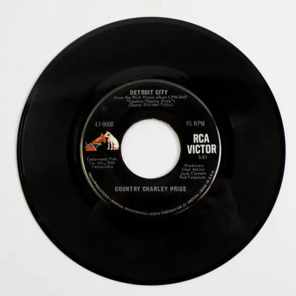 Country Charley Pride Detroit City 7" 45RPM Vinyl Single RCA 47-9000 1966