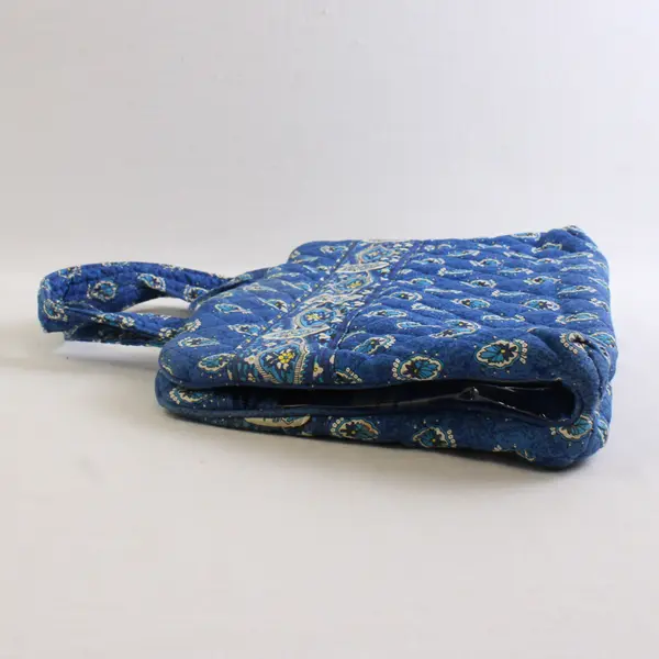 Americana by Sharif  Floral Quilted Blue Tote Cosmetic Toiletry Bag