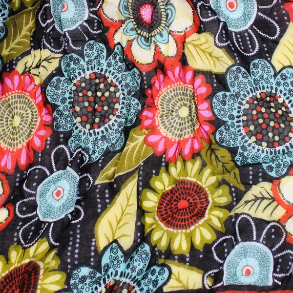 Multicolor Retro Floral Pattern Scarf 26" x 66"