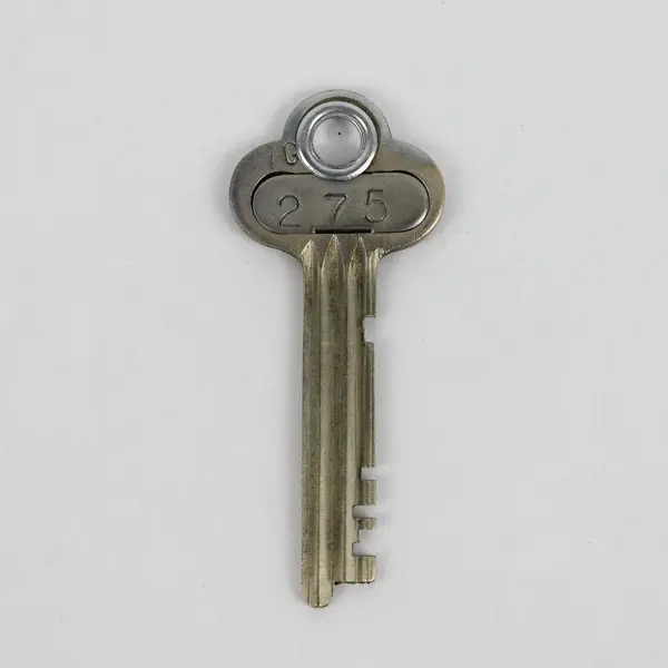 Vintage Yale Safe Deposit Box Guard Key Stamped 275