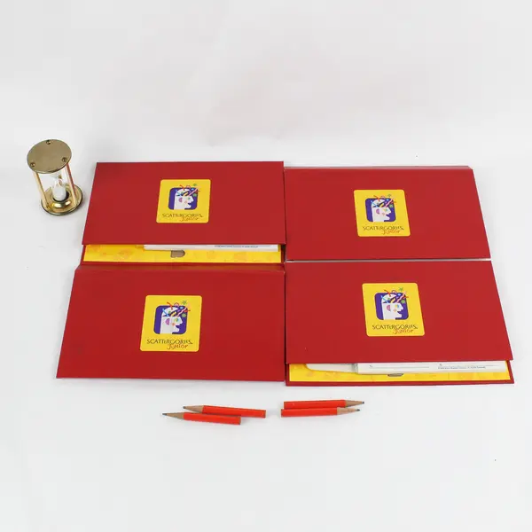 Scattergories Junior Milton Bradley Family Friends Game Night (Missing Dice)