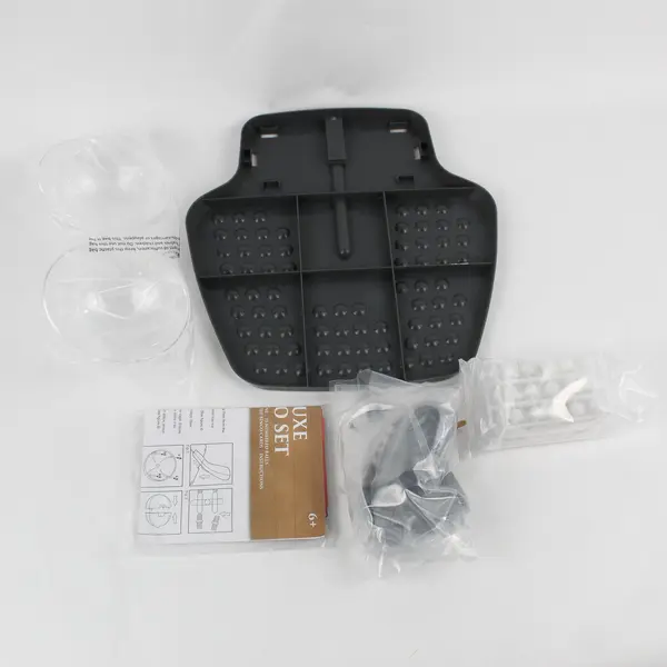 Classic Games Deluxe Bingo Set New in Box (Box Damage)