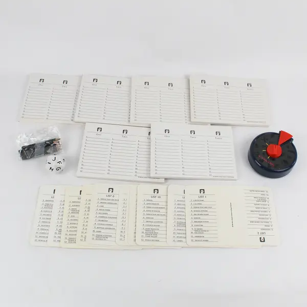 1988 Milton Bradley Scattergories Family Game Complete