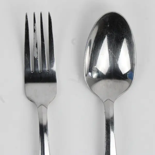 Lot Of 4 Oneida Silver Pluma (Stainless) Flatware 2 Soup Spoons & 2 Dinner Forks