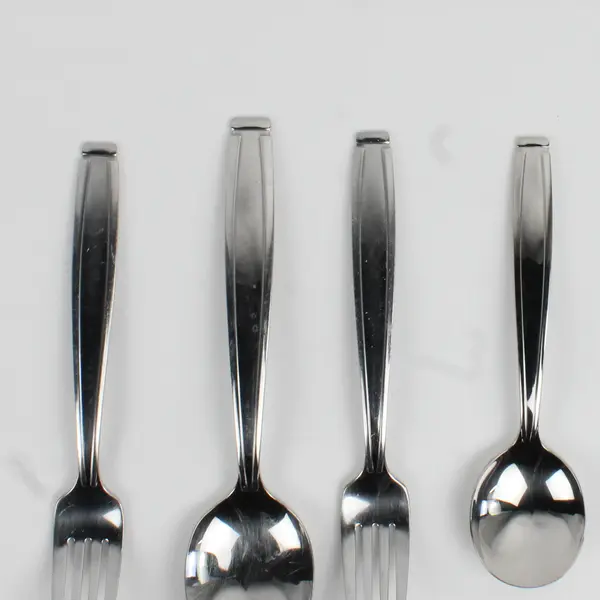 Lot Of 4 Oneida Silver Piloti (Stainless) Flatware 2 Dinner Forks & 2 Spoons