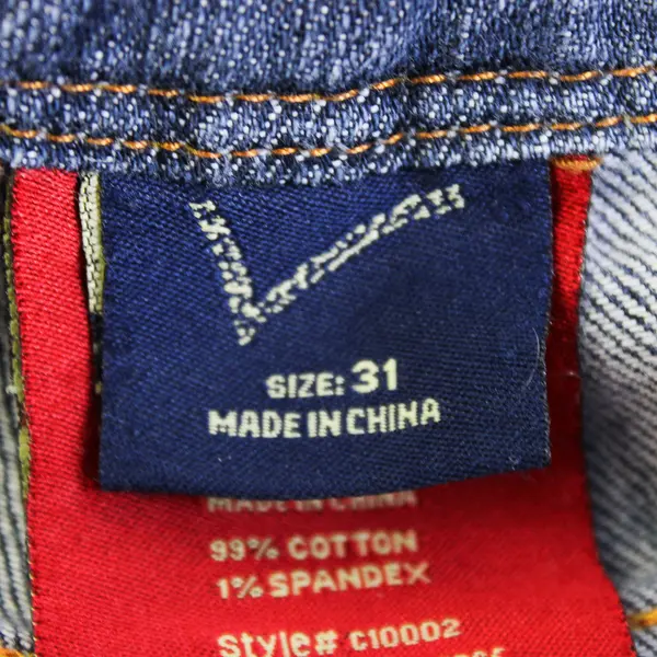 Vigoss Women's 31 Medium Wash Christina Cropped Stretch Straight Leg Denim Jeans