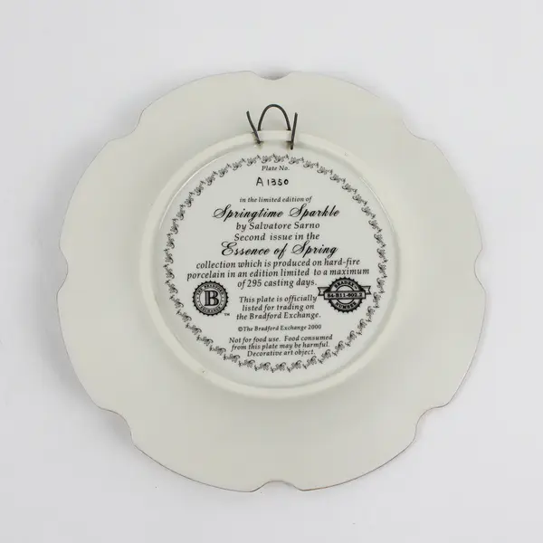 Bradford Exchange Essence of Spring Springtime Sparkle Decorative Plate 6.5"