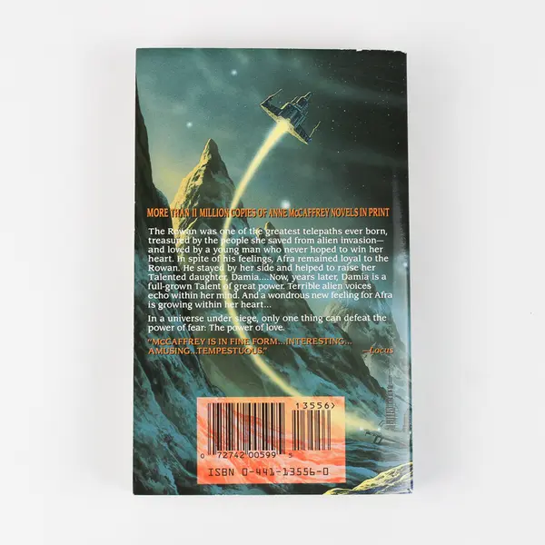 Damia by Anne McCaffrey Futuristic Love Story Science Fiction 1993 Paperback 