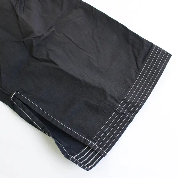 The Balance Collection Women's XS Black with White Trim Capri Pants