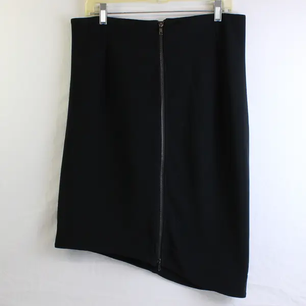 BB Dakota Women's M/L Black Stretch Pencil Skirt with Full Zipper Detail