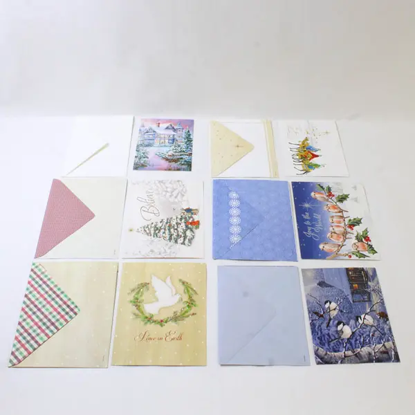 Lot of 20 Christmas Holiday Greeting Cards with Envelopes