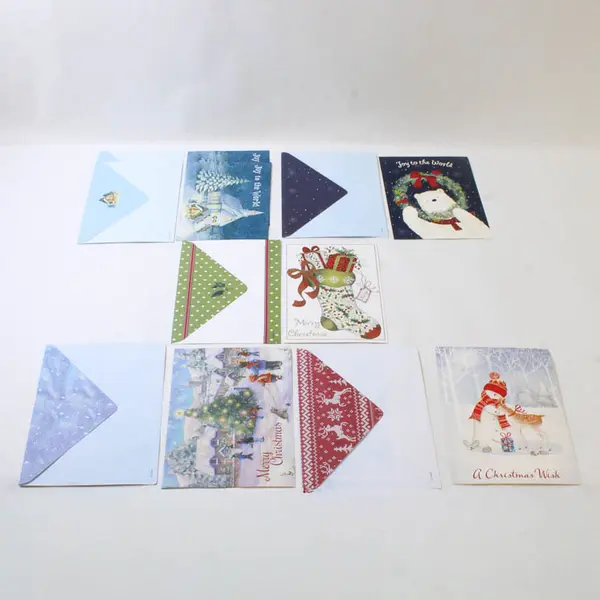 Lot of 20 Christmas Holiday Greeting Cards with Envelopes
