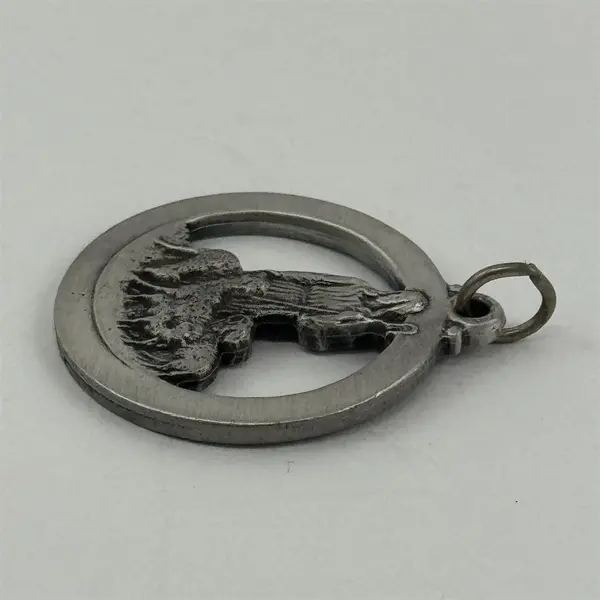 Vtg Robert Schuller Good Shepherd Keep On Believing  Pewter Pendant