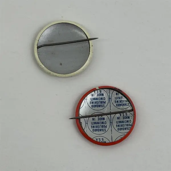 Christian Pinbacks VBS Travelers Treasure Trail Child's Evangelical Fellowship