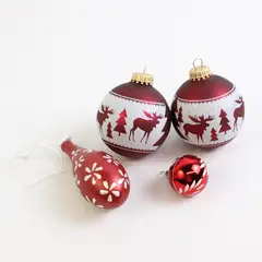 Lot of 4 Vintage Red Stenciled/Painted Tree Hanging Ornaments, Assorted Sizes